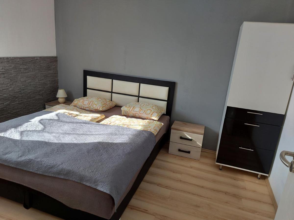 Corner Apartman 5 Siófok Buitenkant foto