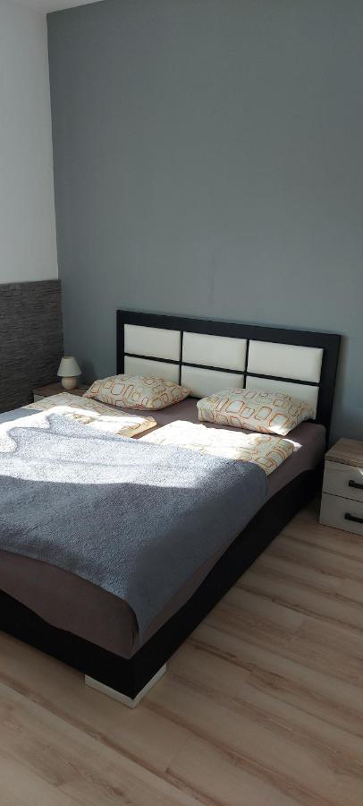 Corner Apartman 5 Siófok Buitenkant foto