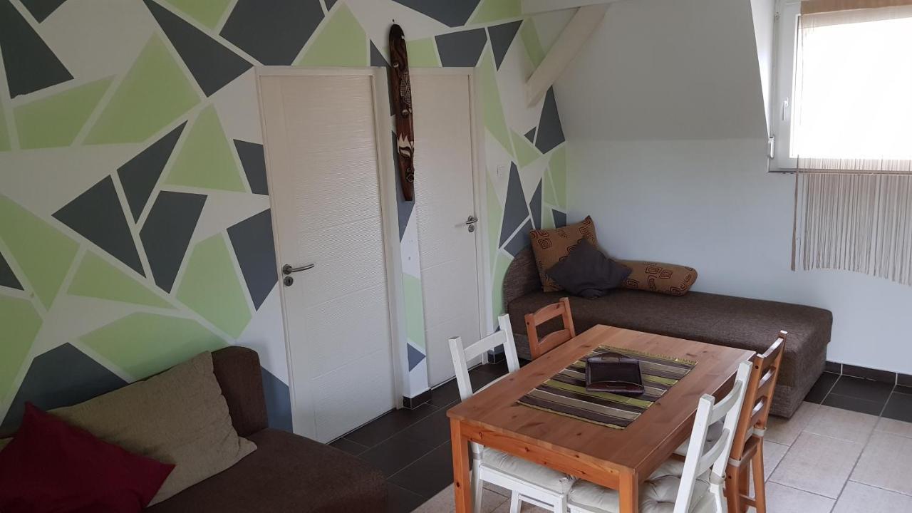 Corner Apartman 5 Siófok Buitenkant foto